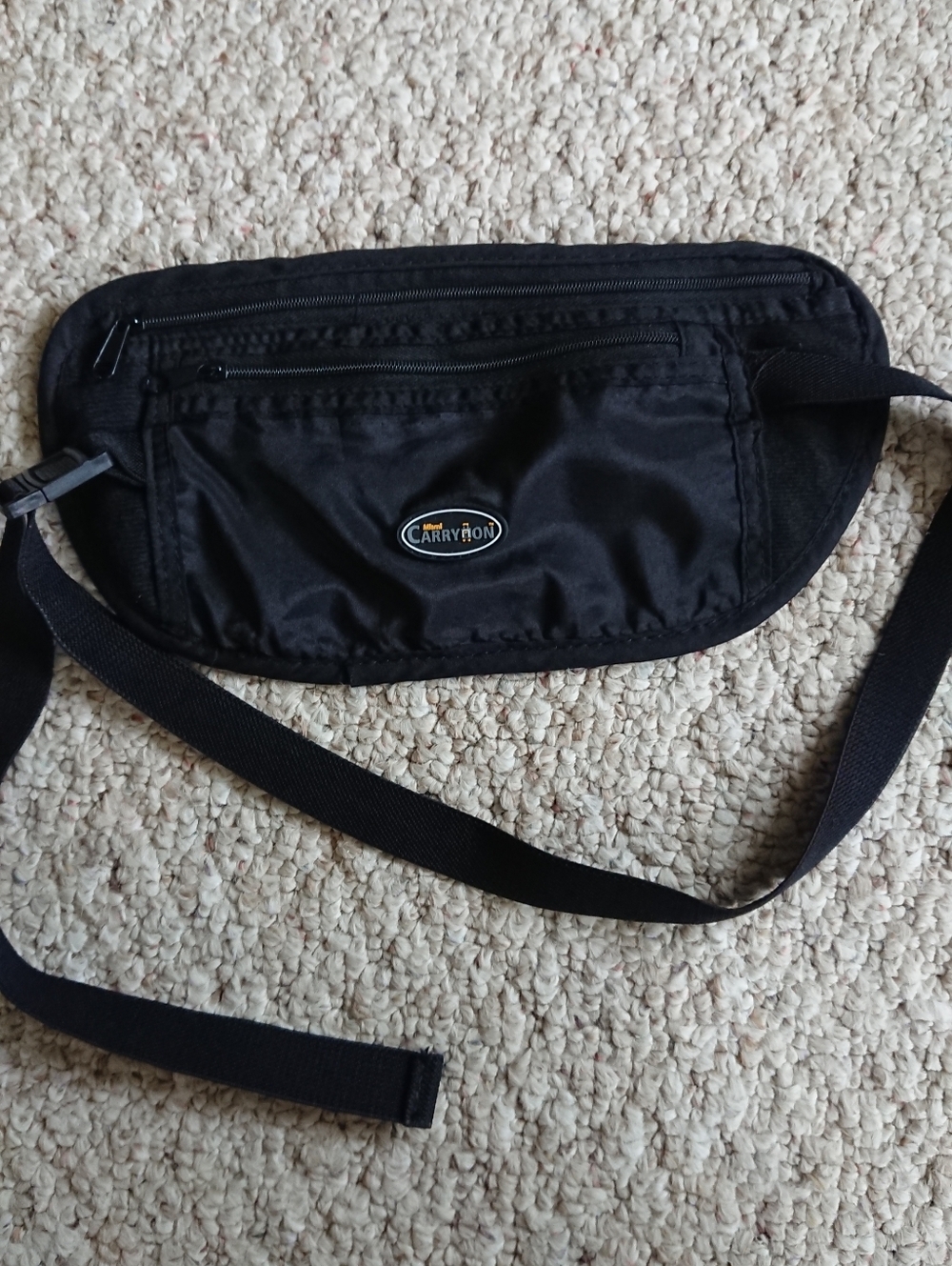 Miami CarryOn travel security money belt bag in black/Hidden Travel Money Belt